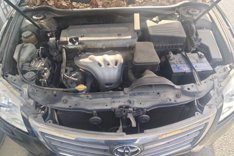 Used Toyota Camry 2010 240G Classic Edition Engine Bay