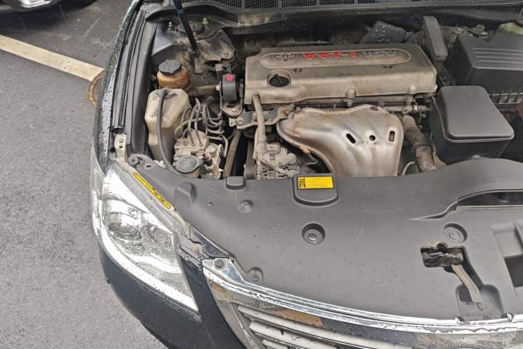Used Toyota Camry 2010 240G Classic Edition Engine Bay Right