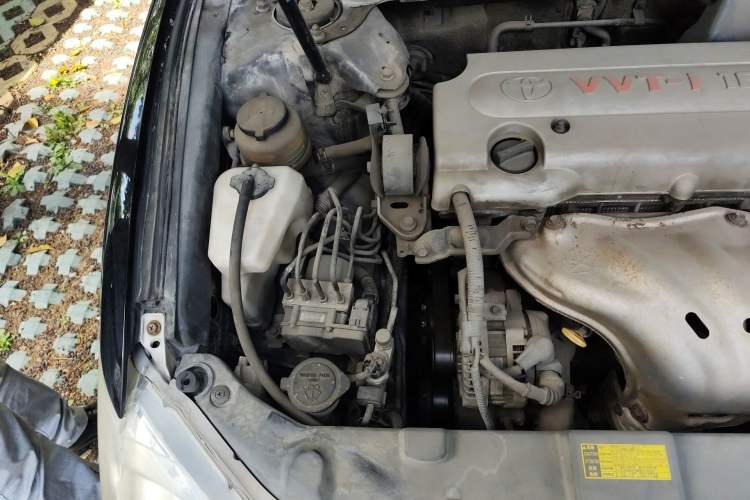 Used Toyota Camry 2010 200G Classic Edition Engine Bay Right