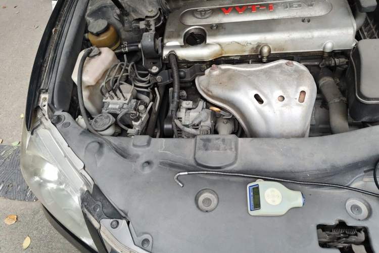 Used Toyota Camry 2010 200G Classic Edition Engine Bay Right