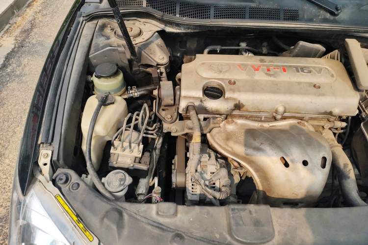 Used Toyota Camry 2010 240G Classic Edition Engine Bay Right