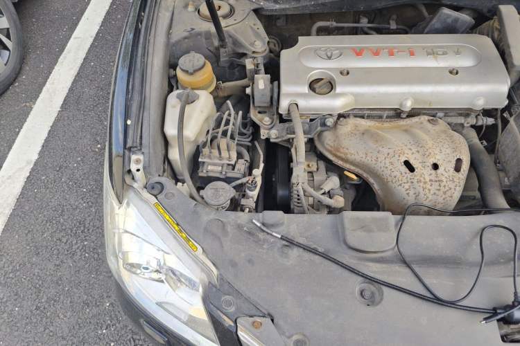 Used Toyota Camry 2010 200G Luxury Edition Engine Bay Right