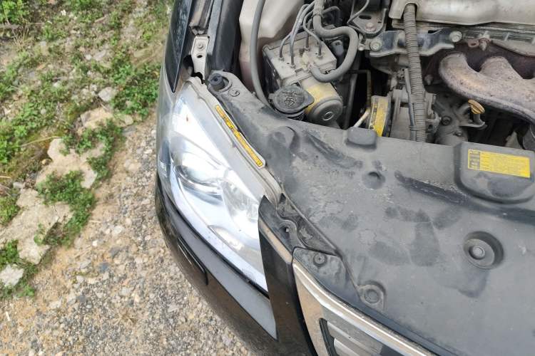 Used Toyota Camry 2010 240HV Gbook Smart Navigation Edition Engine Bay Right