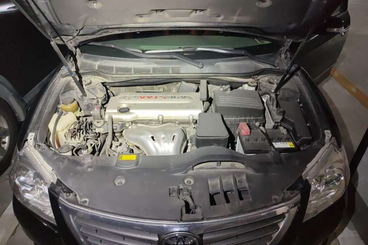 Used Toyota Camry 2010 200G Classic Edition Engine Bay