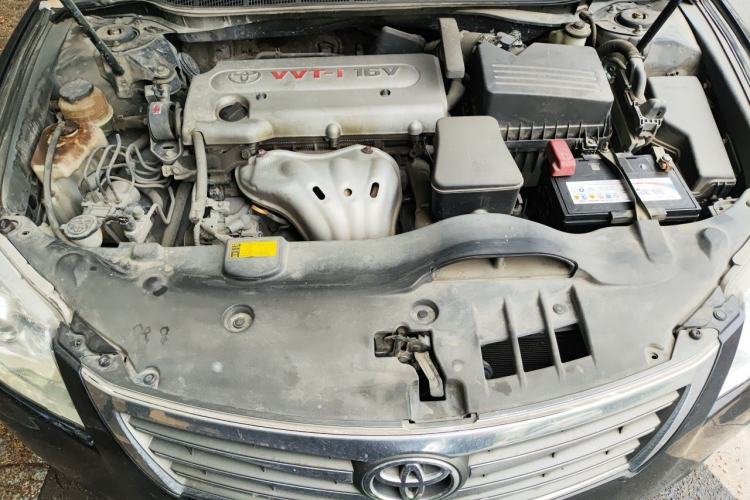 Used Toyota Camry 2010 240G Classic Edition Engine Bay