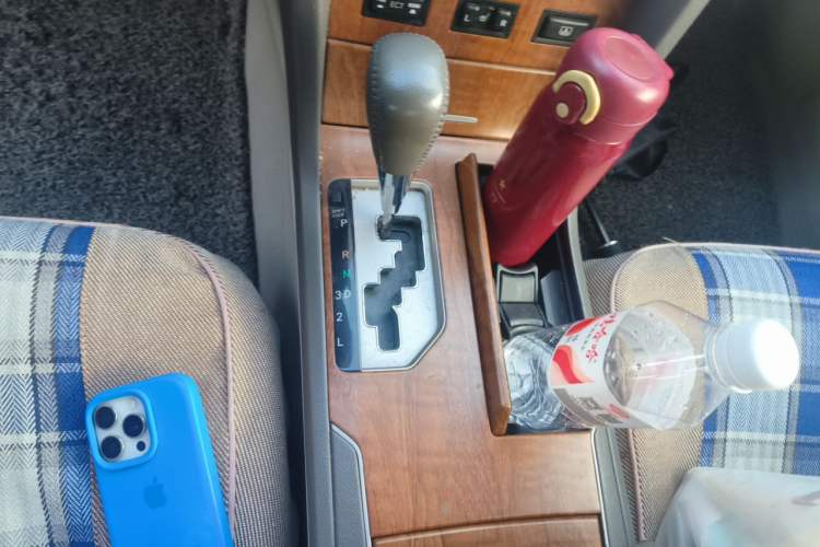 Used Toyota Camry 2010 200G Classic Edition Gear Lever