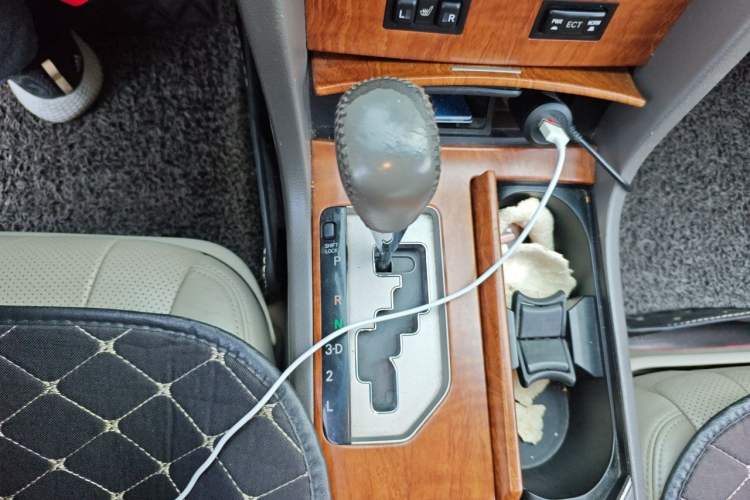 Used Toyota Camry 2010 200G Classic Edition Gear Lever