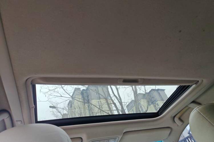 Used Toyota Camry 2010 240G Luxury Edition Headliner