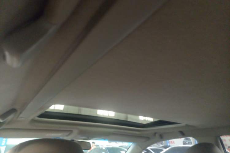 Used Toyota Camry 2010 240G Luxury Edition Headliner