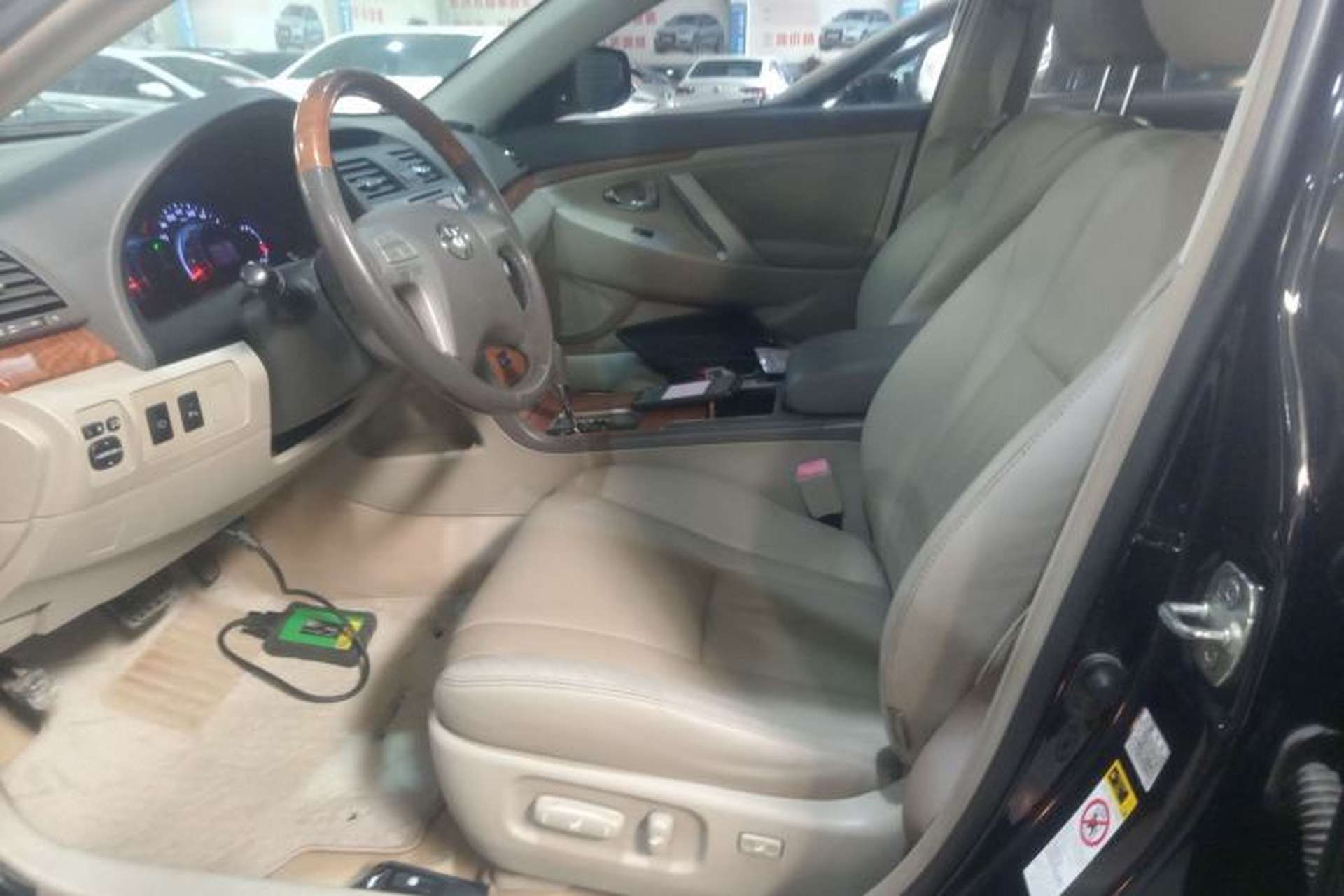 Used Toyota Camry 2010 240G Luxury Edition Left Front Seat