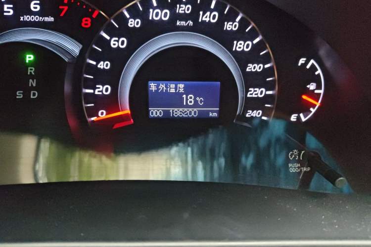 Used Toyota Camry 2010 240G Classic Edition Odometer Close Up