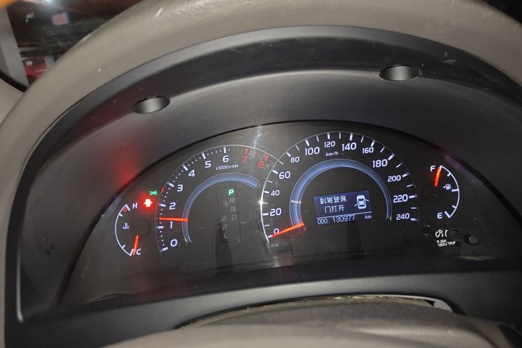 Used Toyota Camry 2010 200G Classic Edition Odometer Close Up