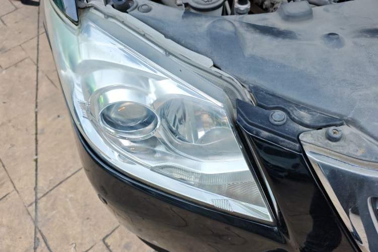 Used Toyota Camry 2010 200G Classic Edition Right Front Headlight