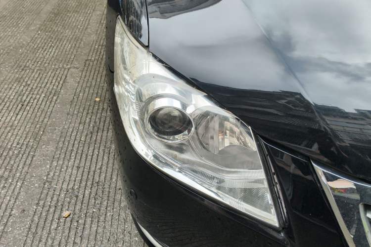 Used Toyota Camry 2010 200G Classic Edition Right Front Headlight