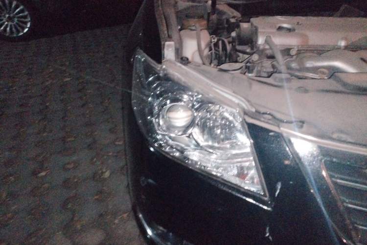 Used Toyota Camry 2010 200G Classic Edition Right Front Headlight