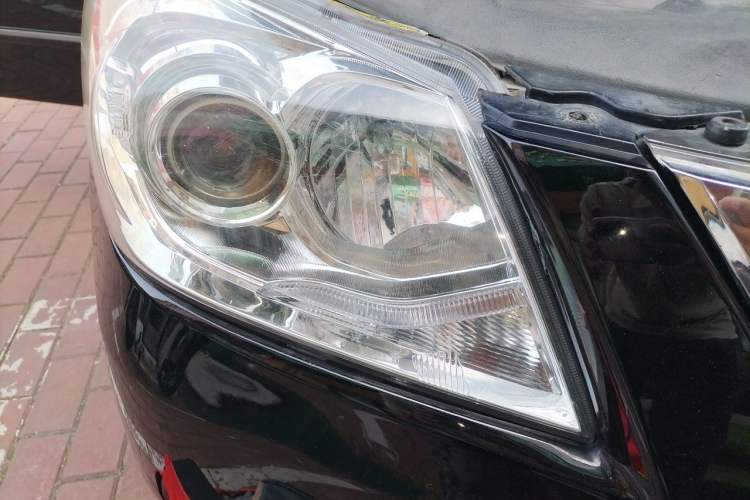 Used Toyota Camry 2010 240G Classic Edition Right Front Headlight