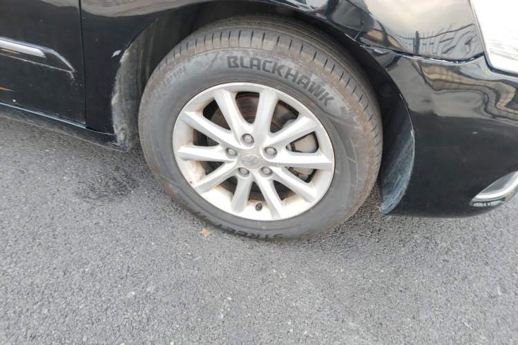 Used Toyota Camry 2010 240G Luxury Edition Right Front Wheel Hub