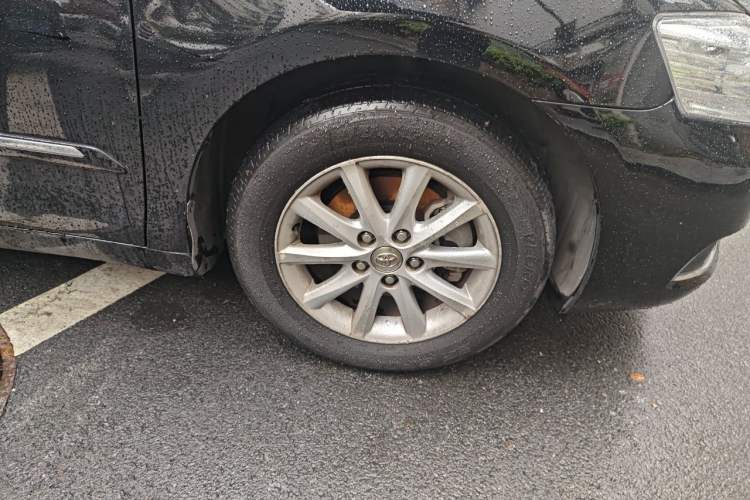 Used Toyota Camry 2010 240G Classic Edition Right Front Wheel Hub