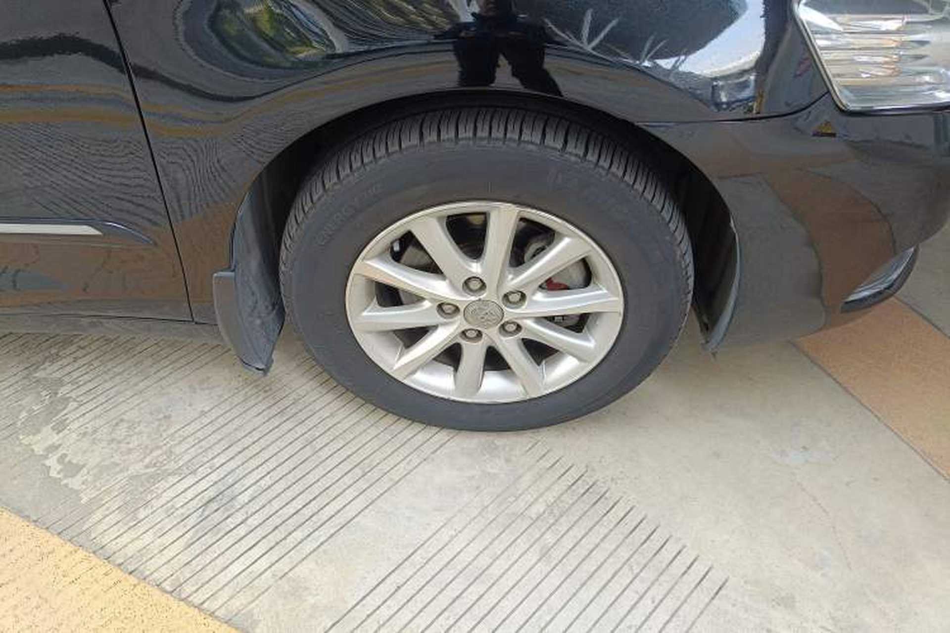 Used Toyota Camry 2010 200G Classic Edition Right Front Wheel Hub