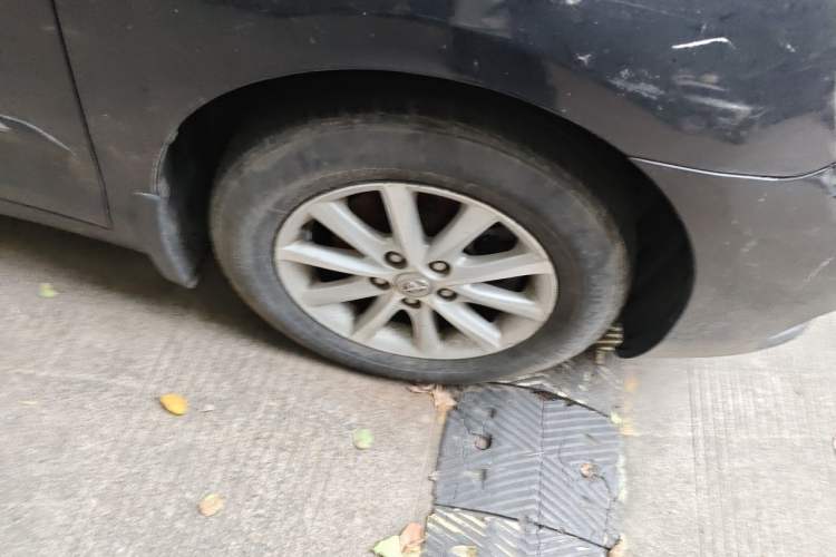 Used Toyota Camry 2010 200G Classic Edition Right Front Wheel Hub