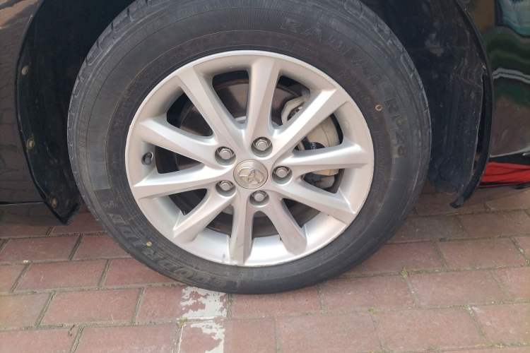 Used Toyota Camry 2010 240G Classic Edition Right Front Wheel Hub