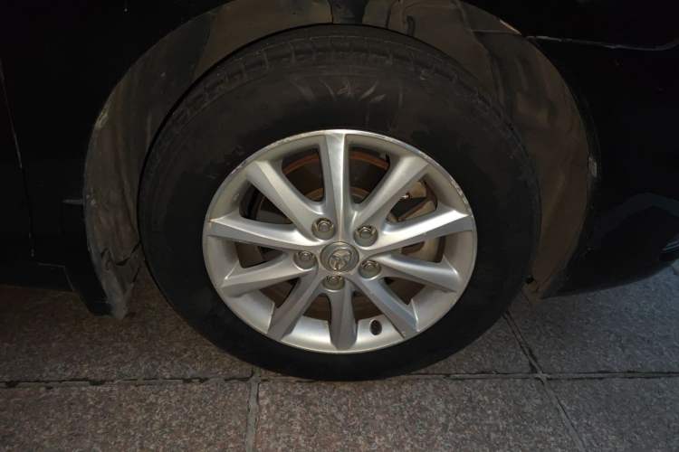 Used Toyota Camry 2010 240G Classic Edition Right Front Wheel Hub