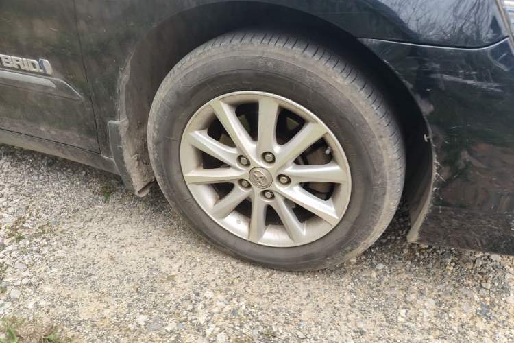 Used Toyota Camry 2010 240HV Gbook Smart Navigation Edition Right Front Wheel Hub