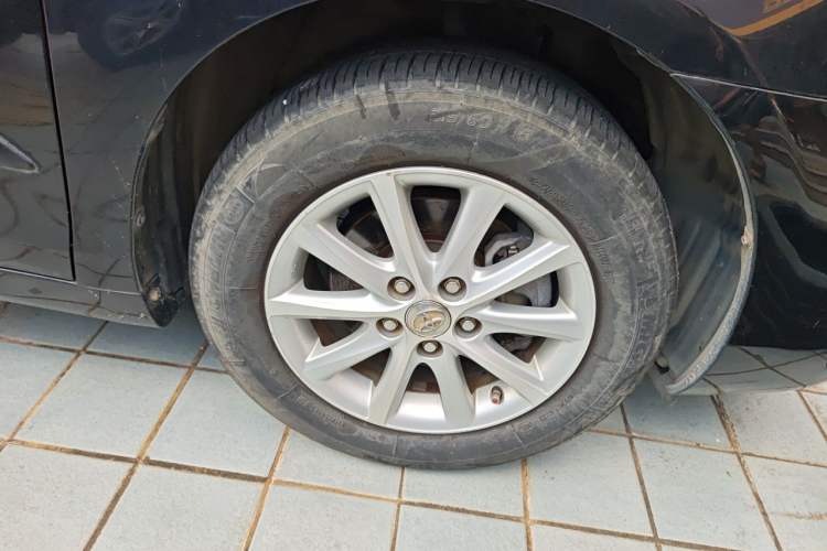 Used Toyota Camry 2010 240G Classic Edition Right Front Wheel Hub