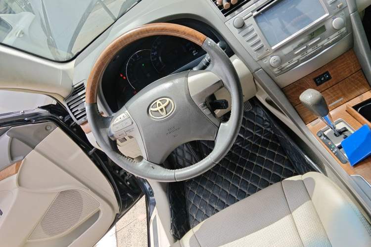 Used Toyota Camry 2010 240G NAVI Luxury Navigation Edition Steering Wheel