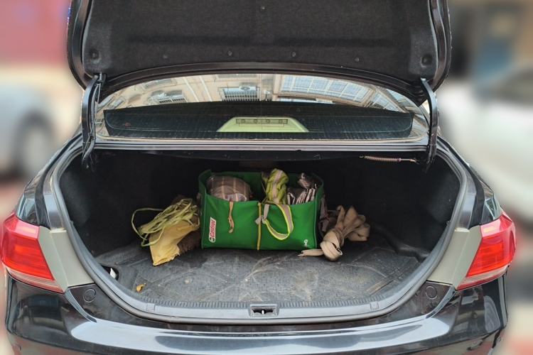 Used Toyota Camry 2010 240G Classic Edition Trunk