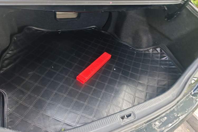 Used Toyota Camry 2010 240G Classic Edition Trunk