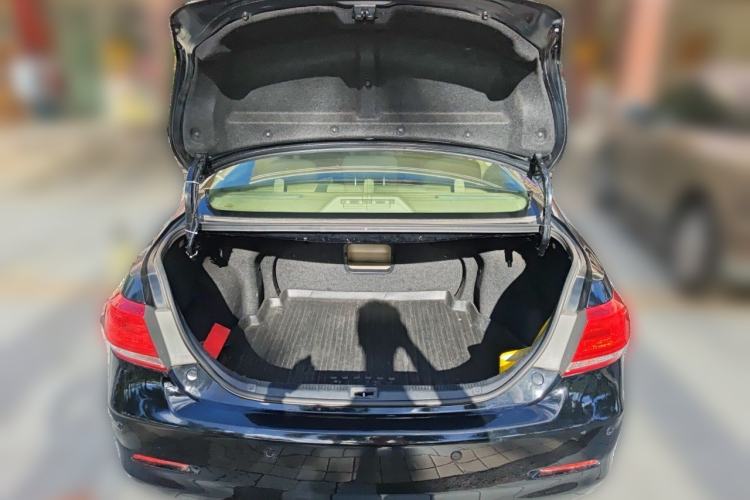 Used Toyota Camry 2010 240G Classic Edition Trunk