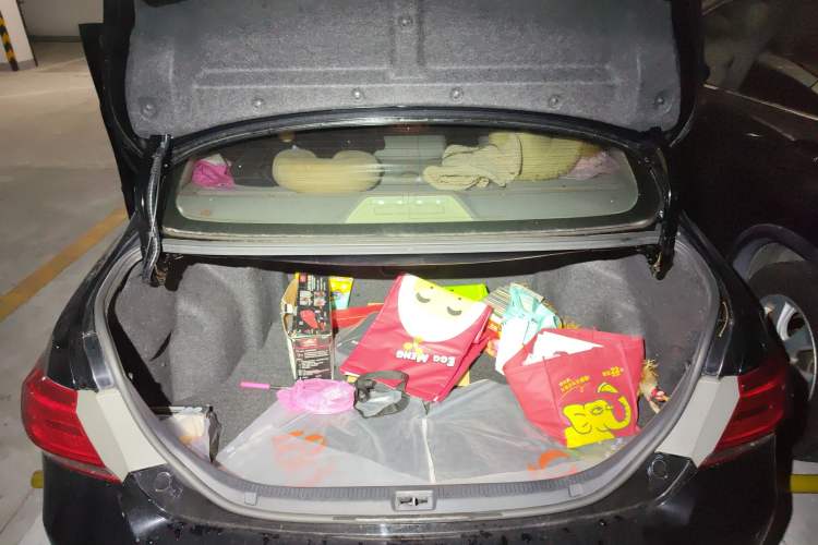 Used Toyota Camry 2010 200G Classic Edition Trunk
