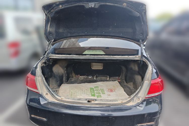 Used Toyota Camry 2010 200G Classic Edition Trunk
