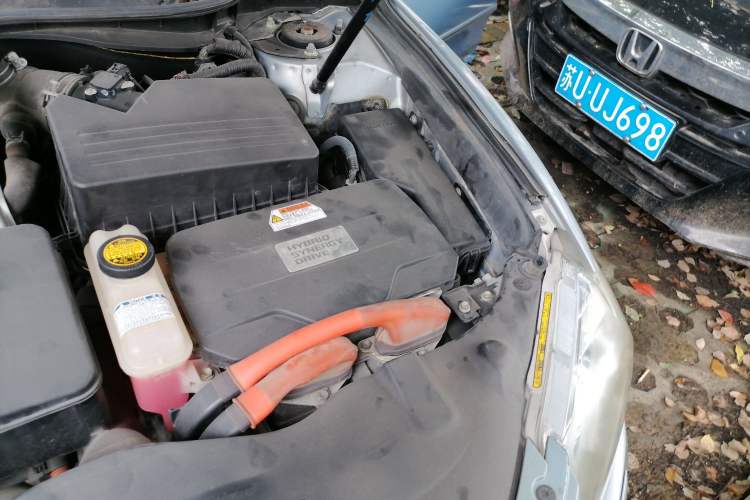 Used Toyota Camry 2010 240HV Gbook Smart Navigation Edition Engine Bay Left
