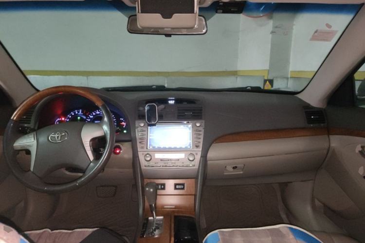 Used Toyota Camry 2010 200G Classic Edition Center Console