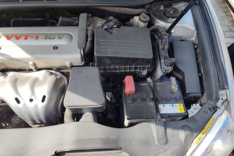 Used Toyota Camry 2010 240G Luxury Edition Engine Bay Left