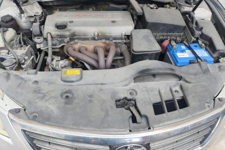 Used Toyota Camry 2010 240G Luxury Edition Engine Bay