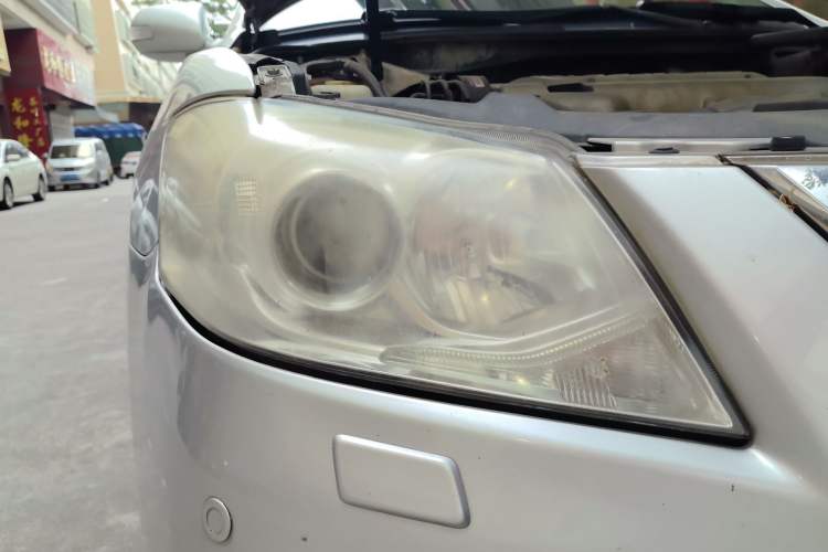 Used Toyota Camry 2010 240G Luxury Edition Right Front Headlight