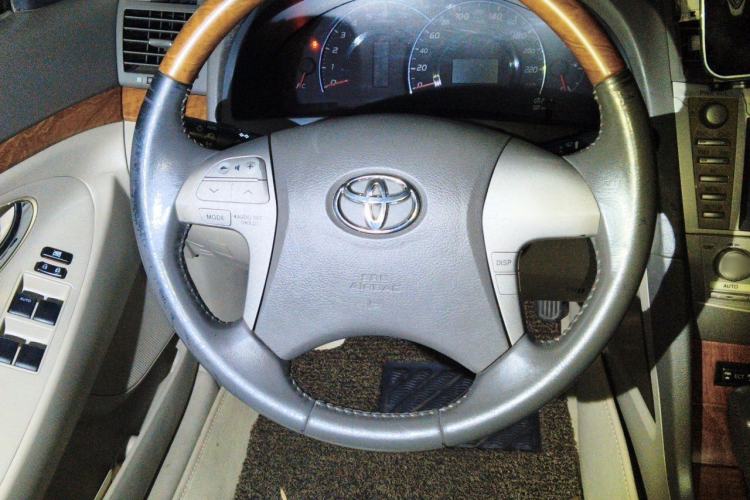 Used Toyota Camry 2010 200G Luxury Edition Steering Wheel