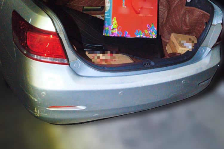 Used Toyota Camry 2010 200G Luxury Edition Trunk
