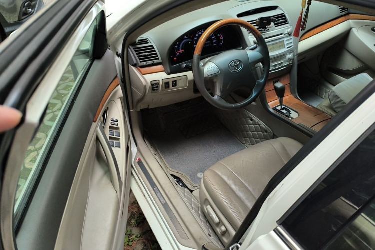 Used Toyota Camry 2010 240G Luxury Edition Driver Seat