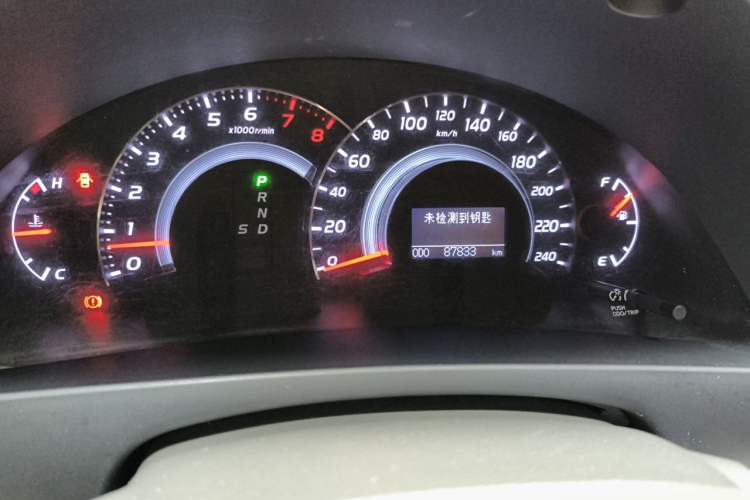Used Toyota Camry 2010 240G Luxury Edition Odometer Close Up