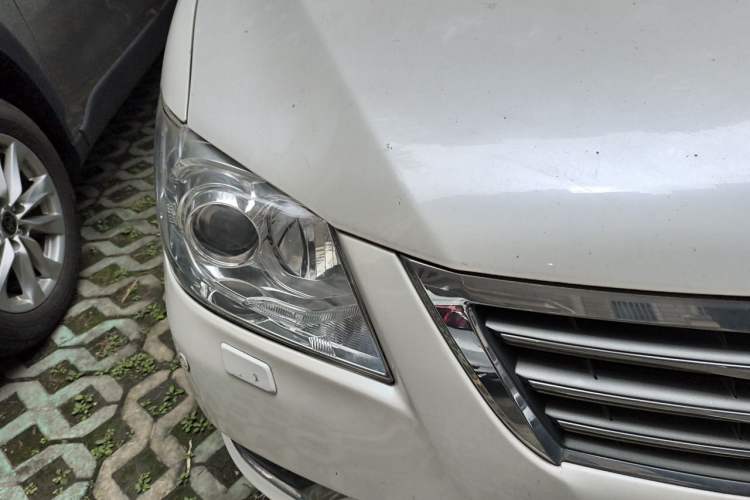 Used Toyota Camry 2010 240G Luxury Edition Right Front Headlight