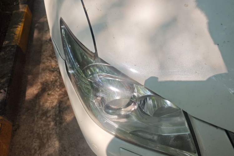 Used Toyota Camry 2010 240G Luxury Edition Right Front Headlight