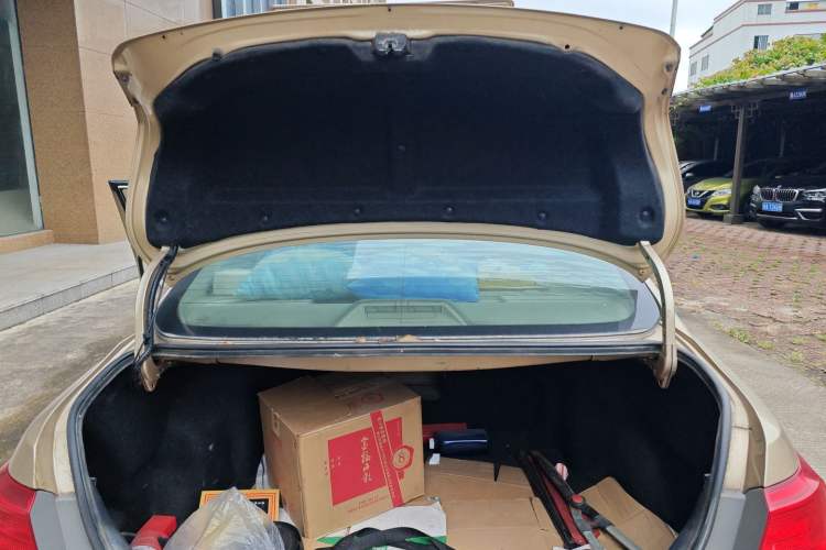 Used Toyota Camry 2010 200G Classic Edition Trunk