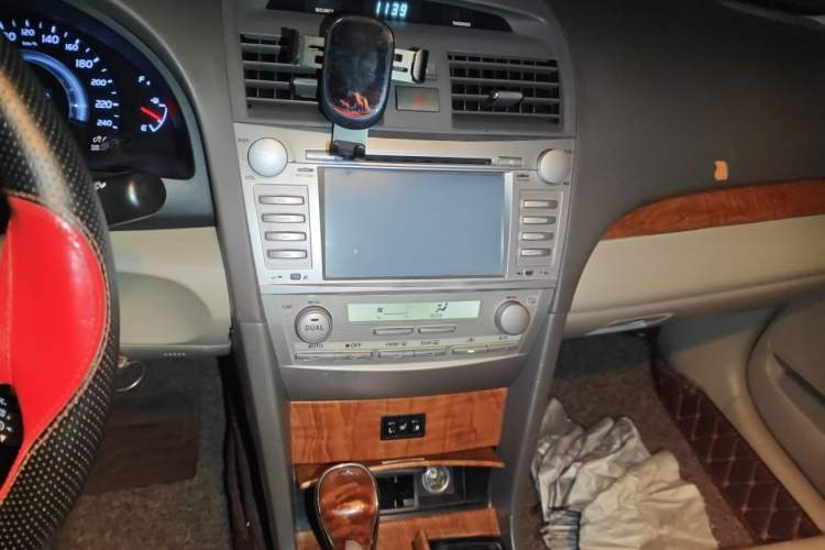 Used Toyota Camry 2011 240G Classic Anniversary Edition Audio And AC Panel