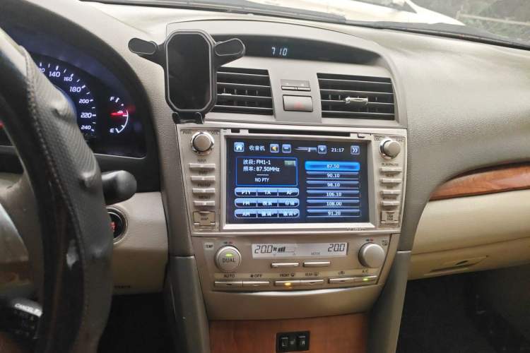 Used Toyota Camry 2011 240G Classic Anniversary Edition Audio And AC Panel