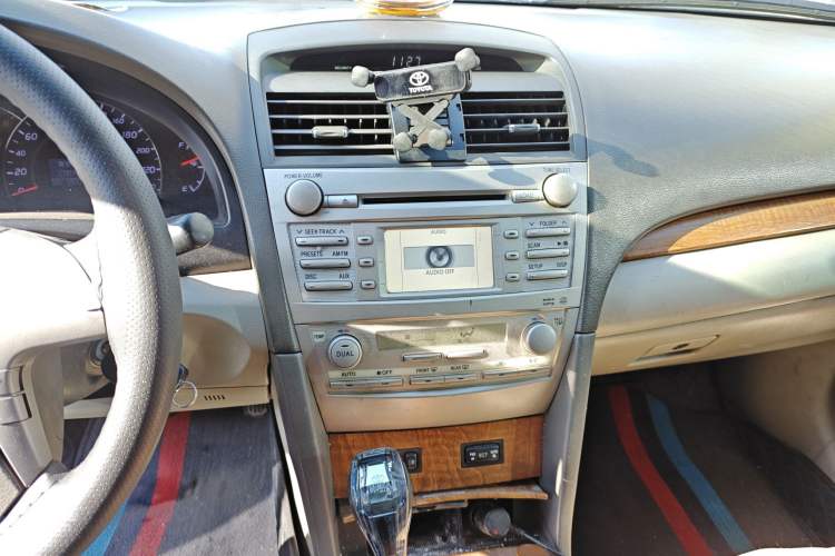 Used Toyota Camry 2011 200G Classic Anniversary Edition Audio And AC Panel