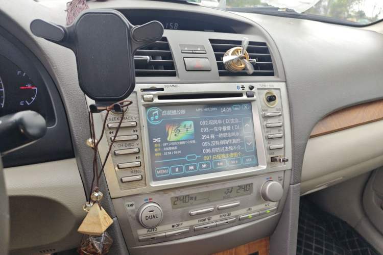 Used Toyota Camry 2011 200G Classic Anniversary Edition Audio And AC Panel